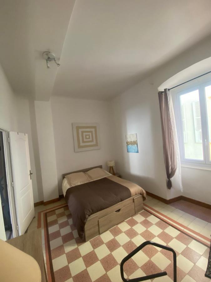 Appartement Climatise,Idealement Situe 100M Du Vieux Port. Bastia  Luaran gambar